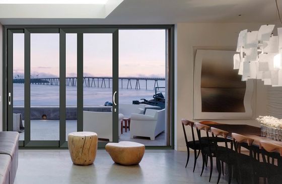 अनुकूलित बड़े स्लाइडिंग ग्लास आँगन दरवाजे पाउडर लेपित एल्यूमीनियम फ्रेम