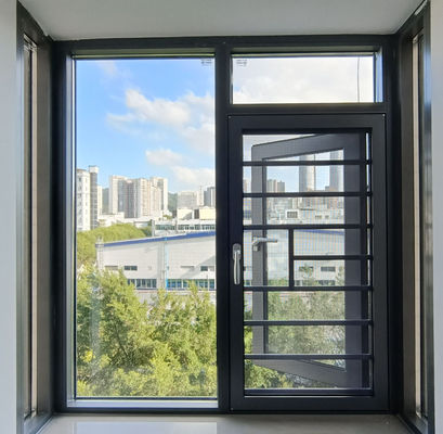 उच्च सुरक्षा लॉक करने योग्य खिड़की स्विंग्स मल्टी प्वाइंट लॉक के साथ खुलती हैं