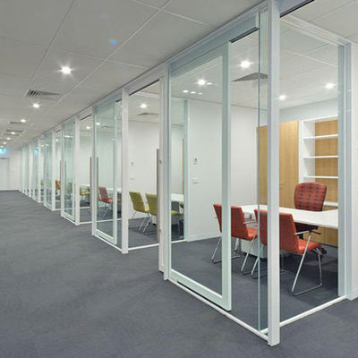 वाणिज्यिक इनहाउस ध्वनिरोधी ग्लास विभाजन दीवार गोपनीयता संरक्षण