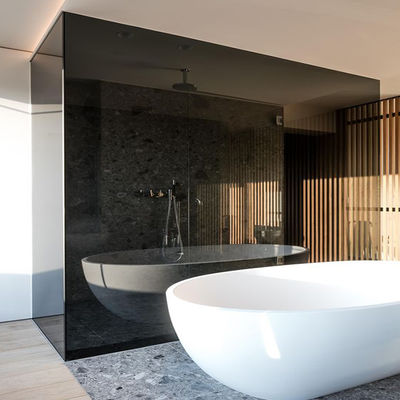 एल्यूमीनियम फ्रेम के साथ घरेलू उपयोग के लिए रंगीन ग्लास आंतरिक ग्लास विभाजन