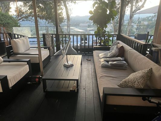 डेक फ्रेमलेस यू चैनल ग्लास रेलिंग पाउडर कोटिंग आवासीय के लिए