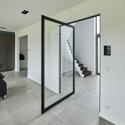 लो-ई ग्लास टाइप ग्लास पिवोट फ्रंट डोर टेम्परिंग ग्लास और एल्यूमीनियम मिश्र धातु फ्रेम के साथ