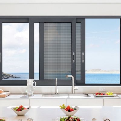 बड़े आधुनिक आंतरिक लॉक करने योग्य अकॉर्डियन ब्लैक स्लाइडिंग ग्लास डोर कस्टमाइज्ड डबल ग्लास डोर