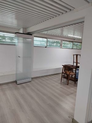 उच्च-श्रेणी का एल्यूमिनियम द्वि-फोल्डिंग दरवाजा, अनुकूलित फ्रेम चौड़ाई और ध्वनि इन्सुलेशन के साथ