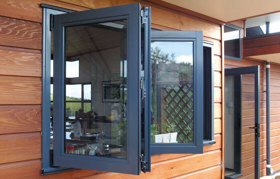 टिकाऊ वाणिज्यिक और आवासीय एल्यूमिनियम डबल ग्लेज़िंग फोल्डेबल विंडोज़